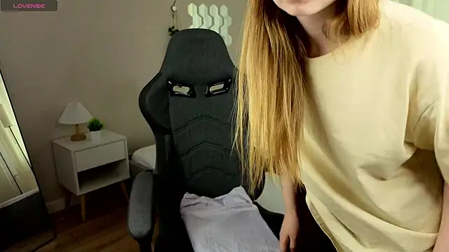 LiliTiny online show from July 2026 01:08:02 AM
