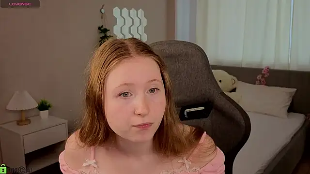 LiliTiny online show from July 2026 02:20:02 AM