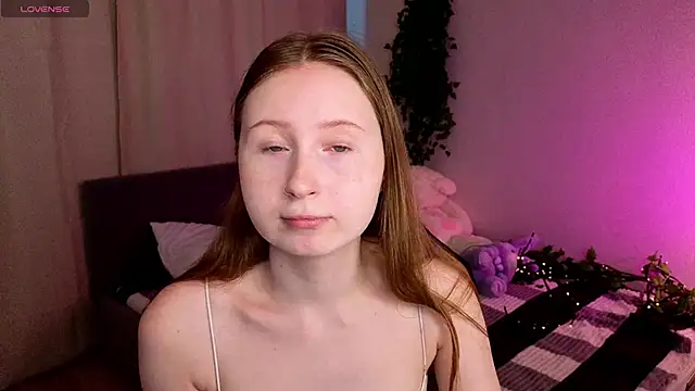 LiliTiny online show from July 2026 01:06:01 AM
