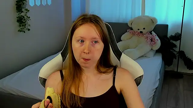 LiliTiny online show from August 2026 03:33:01 AM