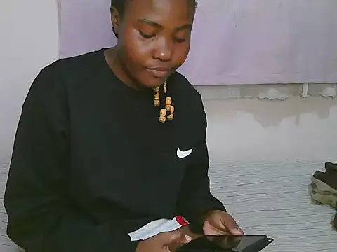 Snapshot of queen_banice chatting on July 2026 09:22:01 PM queen banice online show from July 2026 09:22:01 PM