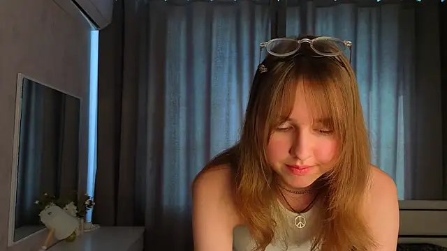 SunnySikarskie online show from June 2026 04:41:02 AM