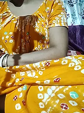 Snapshot of Shy_Girl_Rekha chatting on June 2026 06:06:01 PM Shy Girl Rekha online show from June 2026 06:06:01 PM