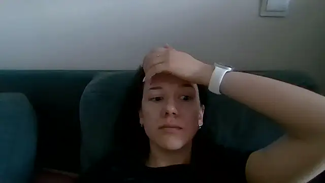 Snapshot of Nivella chatting on June 2026 12:02:01 PM Nivella online show from June 2026 12:02:01 PM
