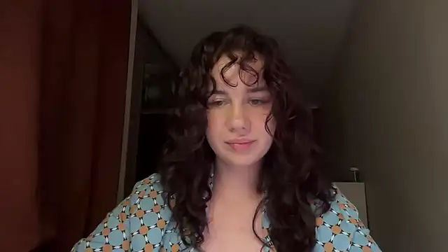 Loressava online show from July 2026 10:49:02 PM
