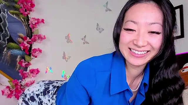 Snapshot of MySweetSofie chatting on September 2025 06:00:01 PM MySweetSofie online show from September 2025 06:00:01 PM