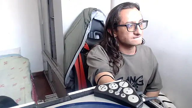 Latintemptation26 online show from June 2026 09:31:02 PM