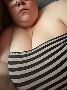 Honey HazelX online show from June 2026 04:18:02 AM