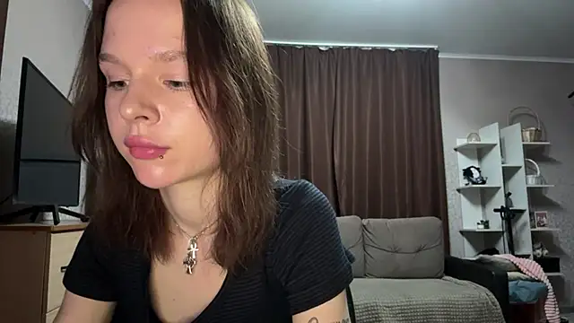 juvessa0 online show from June 2026 10:48:02 PM