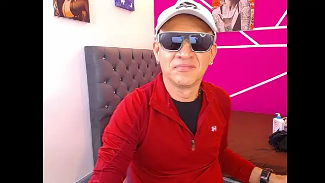 Snapshot of Cesirry_ chatting on June 2026 07:34:01 PM Cesirry online show from June 2026 07:34:01 PM