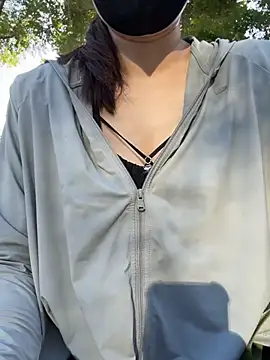 xiaxia168 online show from July 2026 10:21:02 PM