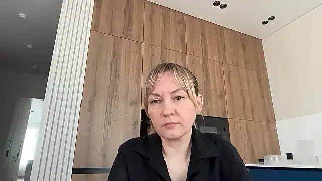Dorielle online show from June 2026 12:22:01 PM