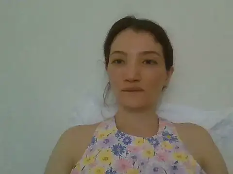 Snapshot of Calenyagi chatting on July 2026 10:47:02 AM Calenyagi online show from July 2026 10:47:02 AM