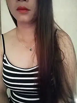 Nee kitty online show from June 2026 11:54:01 PM