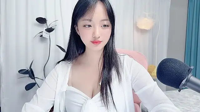 Winnie666999 online show from July 2026 03:08:02 PM