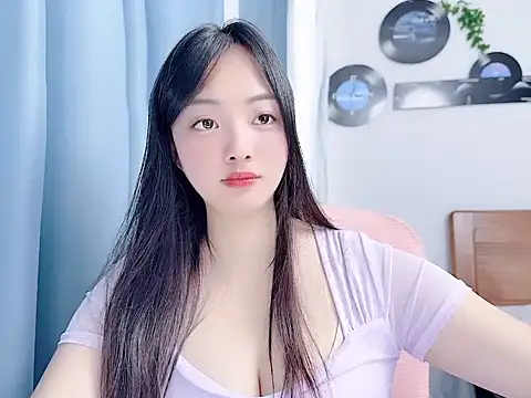 Winnie666999 online show from June 2026 05:12:01 AM