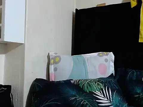 creamyslender23 online show from July 2026 08:59:01 PM