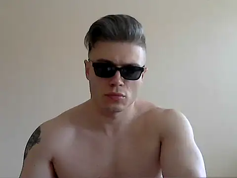 Snapshot of thuglife26 chatting on July 2026 02:05:01 PM thuglife26 online show from July 2026 02:05:01 PM