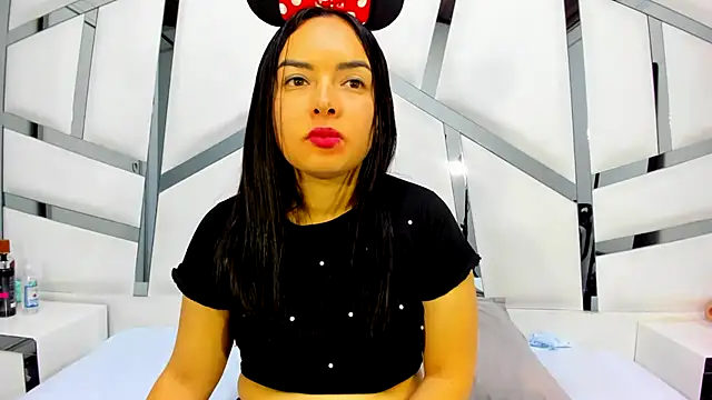 Violett Bliss online show from August 2026 05:36:02 AM