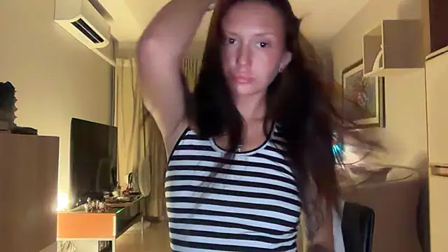 Snapshot of katiecatt chatting on June 2026 04:34:01 PM katiecatt online show from June 2026 04:34:01 PM
