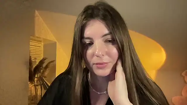 Velenne online show from June 2026 10:26:01 PM