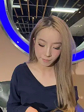 Snapshot of Uugirl00 chatting on June 2026 11:53:01 AM Uugirl00 online show from June 2026 11:53:01 AM