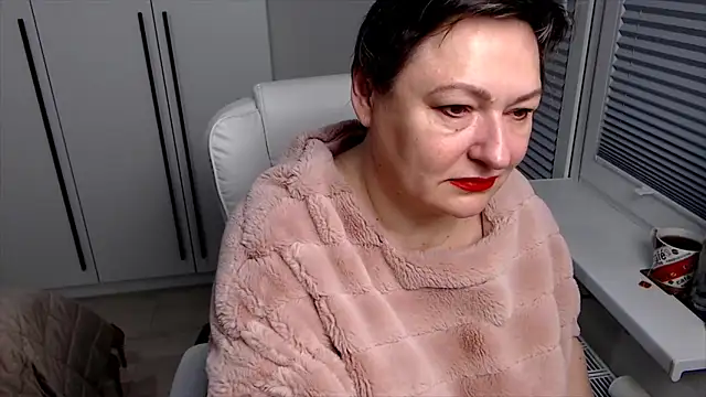 ScarlettReed online show from December 2025 06:57:01 AM