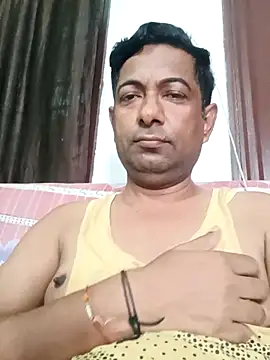 Snapshot of Anyone_143 chatting on July 2026 05:03:02 AM Anyone 143 online show from July 2026 05:03:02 AM