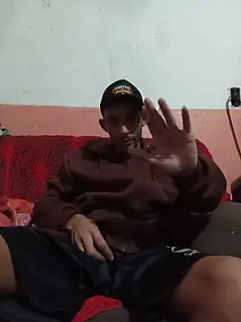 bruto23cm online show from June 2026 02:39:02 AM