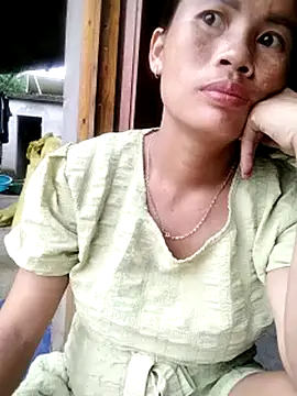 Snapshot of _Lynk_ chatting on July 2026 12:51:02 AM Lynk online show from July 2026 12:51:02 AM