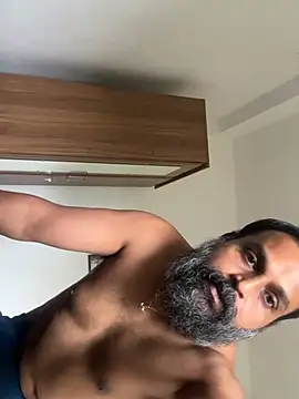 Snapshot of beast_bearded_dady chatting on July 2026 04:35:01 AM beast bearded dady online show from July 2026 04:35:01 AM