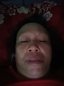 Snapshot of mayhenry chatting on July 2026 11:01:02 PM mayhenry online show from July 2026 11:01:02 PM