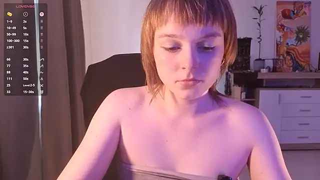 Snapshot of DustiZuchowski chatting on July 2026 09:32:01 AM DustiZuchowski online show from July 2026 09:32:01 AM