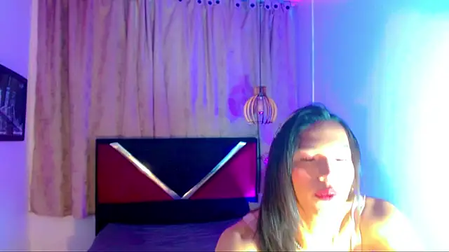 Snapshot of Maelys_and_ahlaiya chatting on July 2026 07:25:01 PM Maelys and ahlaiya online show from July 2026 07:25:01 PM