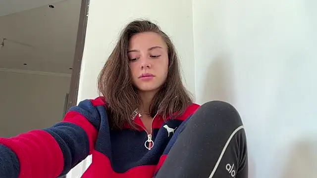 Monicaqte online show from July 2026 05:37:01 AM