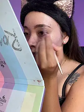 mia bornner online show from July 2026 07:49:01 PM