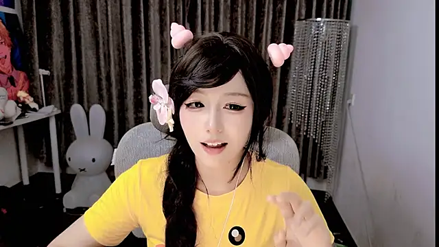 shine33-shuang online show from June 2026 05:12:01 AM