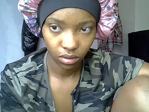 Snapshot of pretty_jaz chatting on June 2026 06:52:02 AM pretty jaz online show from June 2026 06:52:02 AM