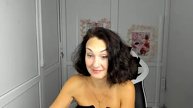OliviaKateee online show from July 2026 06:22:02 AM