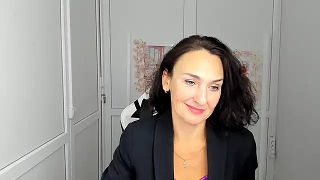 OliviaKateee online show from July 2026 12:17:02 PM