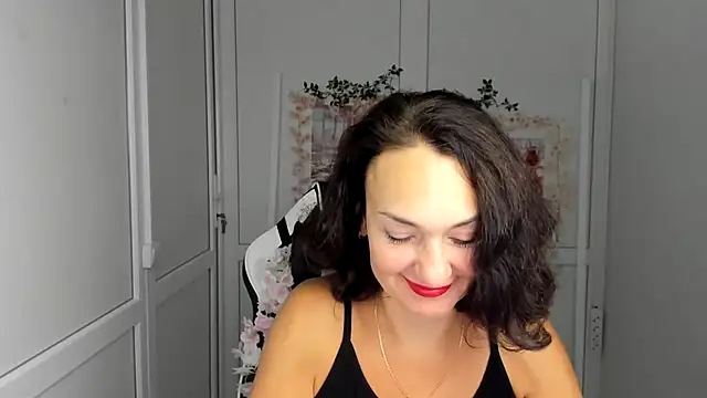 OliviaKateee online show from August 2026 05:57:02 AM