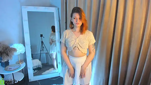 Velvet-Flame online show from August 2026 03:11:01 AM