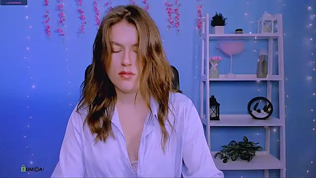 emma dark   online show from July 2026 07:18:01 AM