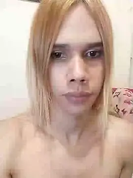 Snapshot of love_amor_ chatting on December 2024 12:55:02 PM love amor online show from December 2024 12:55:02 PM