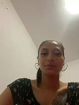 foxyro30 online show from June 2026 10:48:02 PM