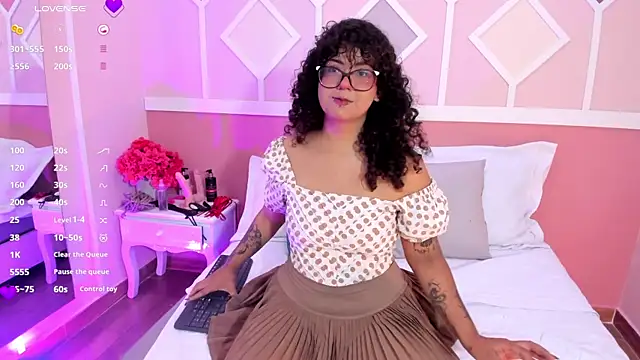   Izumii   online show from July 2026 02:50:02 PM