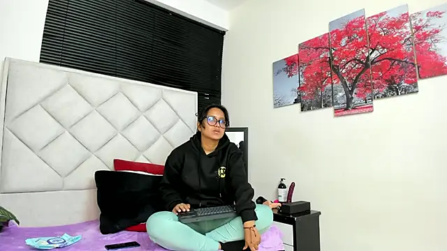 Snapshot of azul_moonn chatting on July 2026 03:52:02 AM azul moonn online show from July 2026 03:52:02 AM