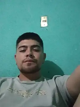 Snapshot of Guero_1203 chatting on June 2026 07:17:01 AM Guero 1203 online show from June 2026 07:17:01 AM