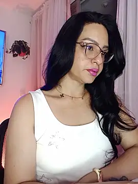 Snapshot of WandaArias chatting on July 2026 12:11:01 AM WandaArias online show from July 2026 12:11:01 AM