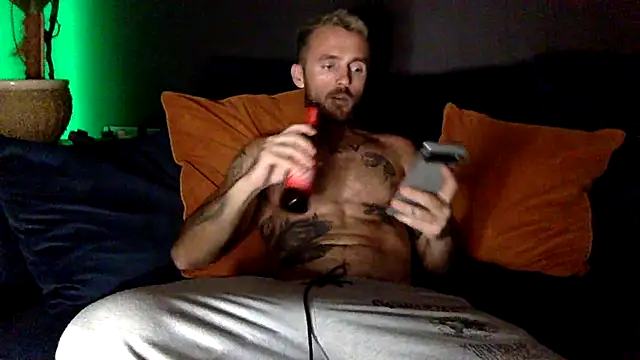 Snapshot of JackedJayden chatting on July 2026 08:41:02 PM JackedJayden online show from July 2026 08:41:02 PM